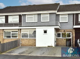 Click the photo for more details of Smarts Green, West Cheshunt