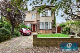 Click the photo for more details of Albury Walk, Cheshunt