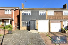 Click the photo for more details of Hilltop Close, West Cheshunt